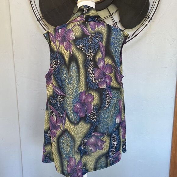 Magic Sleeveless Vest Shawl Tunic - Picture 4 of 8